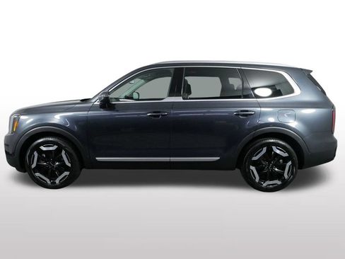 Used 2024 Kia Telluride EX AWD/4WD image 7