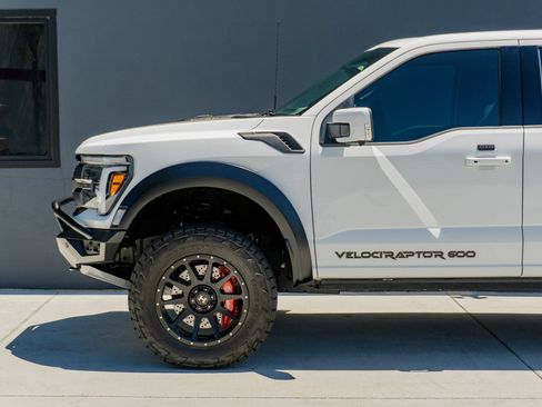 Used 2025 Ford F150 Raptor AWD/4WD image 18