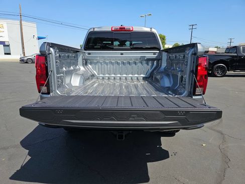 New 2026 Chevrolet Colorado W/T w/ WT Custom Package AWD/4WD image 14