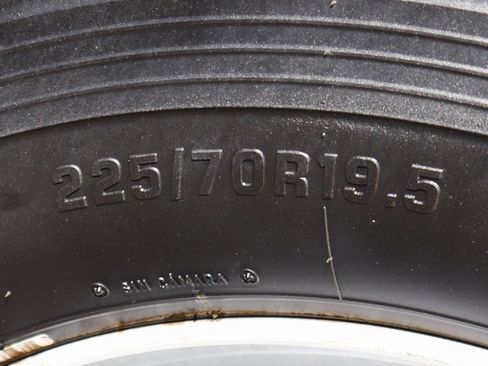 Used 2017 Ford F550 XL image 34