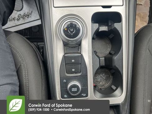 Used 2020 Ford Explorer XLT w/ Comfort Package image 18