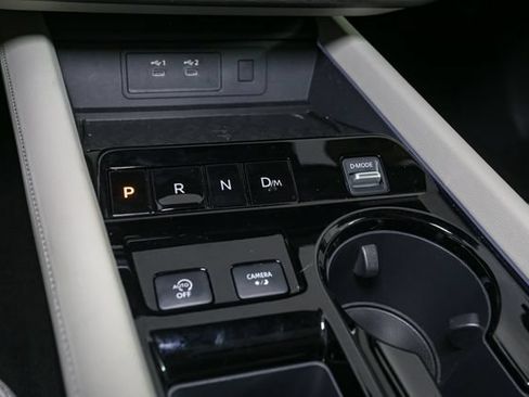 Used 2025 Nissan Murano SL w/ Cargo Package AWD/4WD image 28