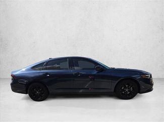 Used 2025 Honda Accord SE video 4