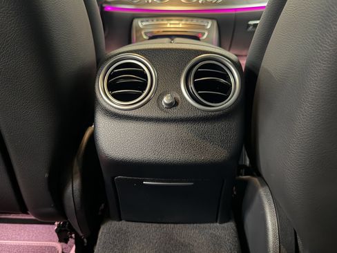 Used 2023 Mercedes-Benz E 350 Sedan image 38