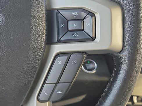 Used 2019 Ford F150 Lariat image 30