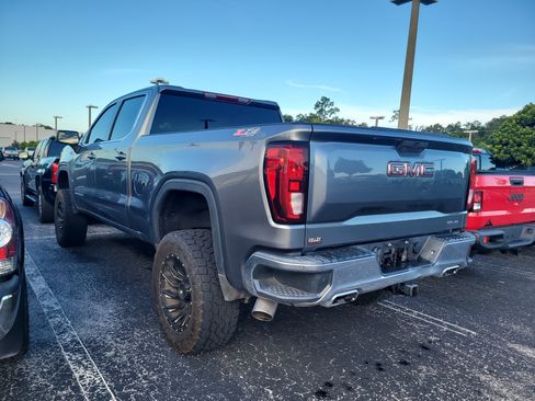 Used 2019 GMC Sierra 1500 SLE w/ X31 Off-Road Package AWD/4WD image 3