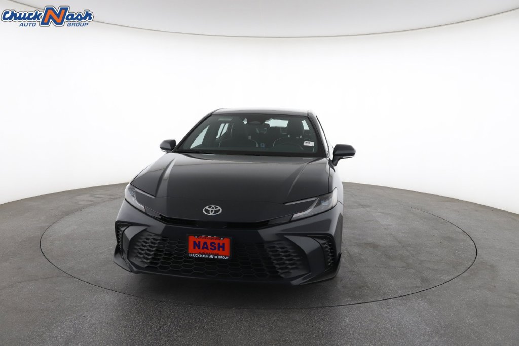 Used 2026 Toyota Camry SE FWD image 4