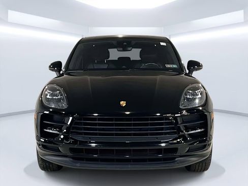 Used 2021 Porsche Macan AWD/4WD image 2