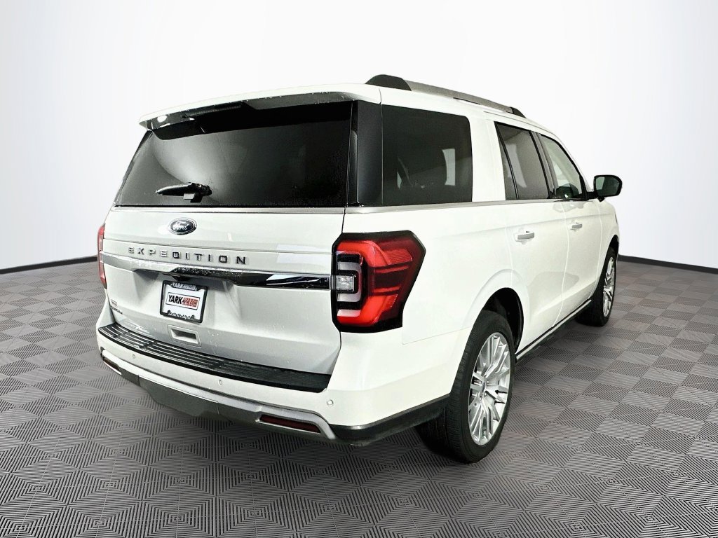Used 2023 Ford Expedition Limited AWD/4WD image 10