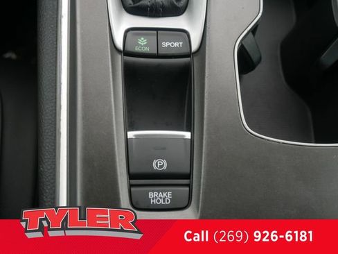 Used 2020 Honda Accord Sport image 30