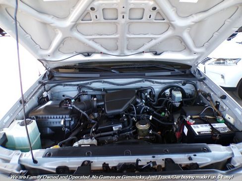 Used 2005 Toyota Tacoma PreRunner RWD image 27