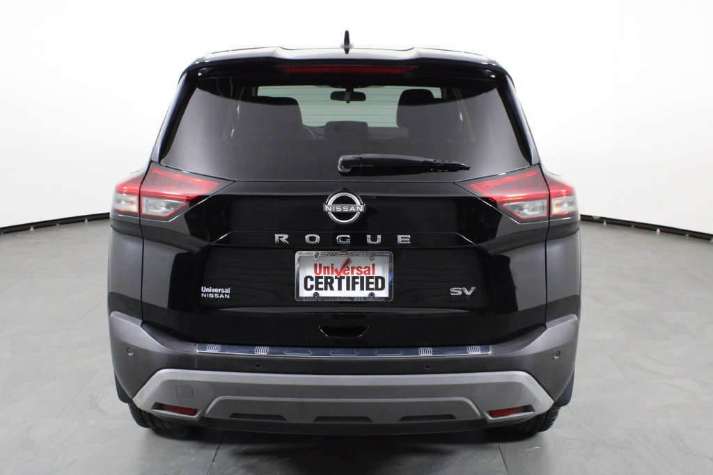 Certified 2023 Nissan Rogue SV FWD image 11