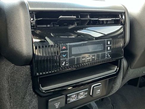 New 2026 Jeep Grand Wagoneer Limited AWD/4WD image 26