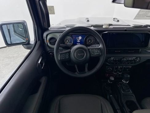 New 2026 Jeep Gladiator Mojave AWD/4WD image 25