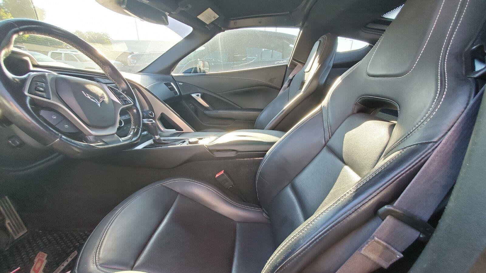 Used 2017 Chevrolet Corvette Stingray Coupe w/ Battery Protection Package RWD image 4