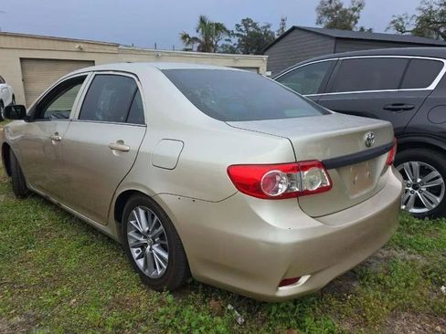 Used 2011 Toyota Corolla S image 3