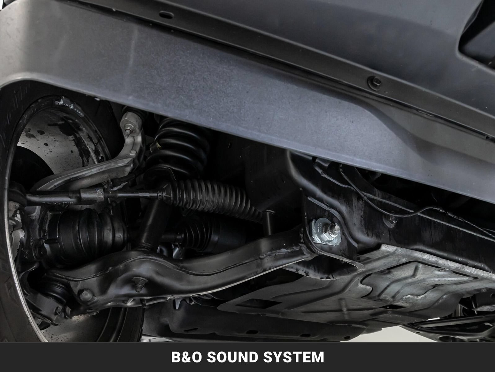 Used 2020 Ford F150 Platinum w/ Equipment Group 701A Luxury AWD/4WD image 13