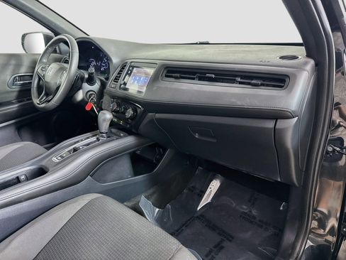 Used 2019 Honda HR-V Sport image 30