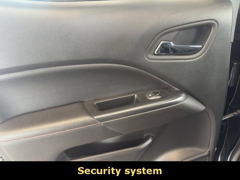 Used 2019 GMC Canyon All Terrain w/ All Terrain X Package image 17