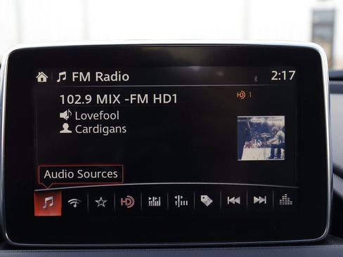 Used 2017 MAZDA MX-5 Miata RF Grand Touring image 30