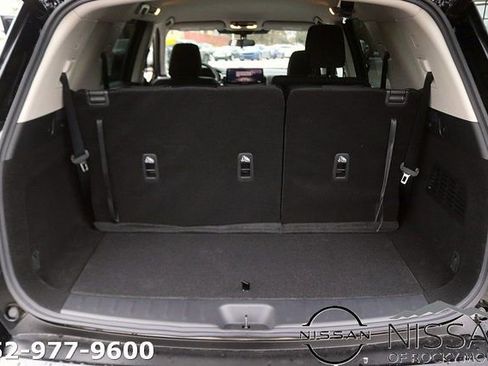 New 2026 Nissan Pathfinder SV image 15