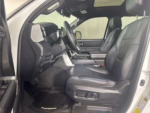 Used 2023 Toyota Tundra Platinum image 11