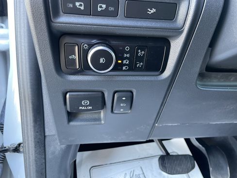 Used 2023 Ford F150 Lariat w/ Equipment Group 502A High image 12