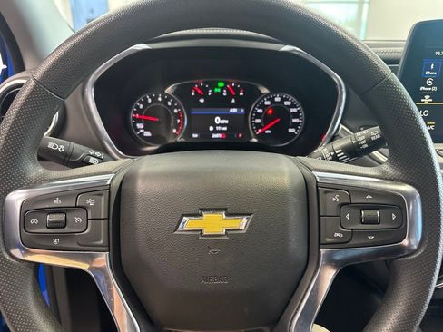 Used 2024 Chevrolet Blazer LT w/ Convenience Package FWD image 17