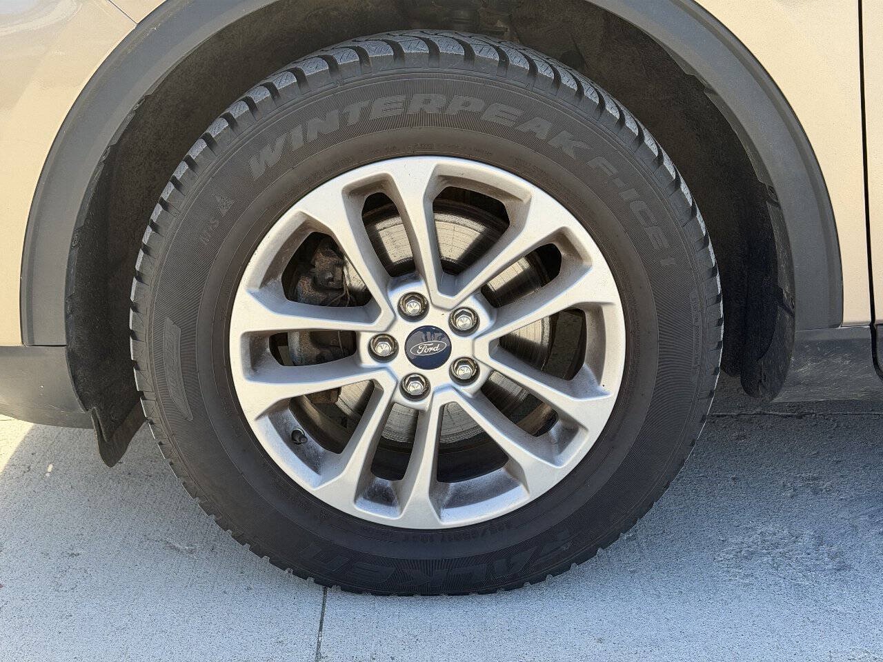 Used 2020 Ford Escape SE AWD/4WD image 19