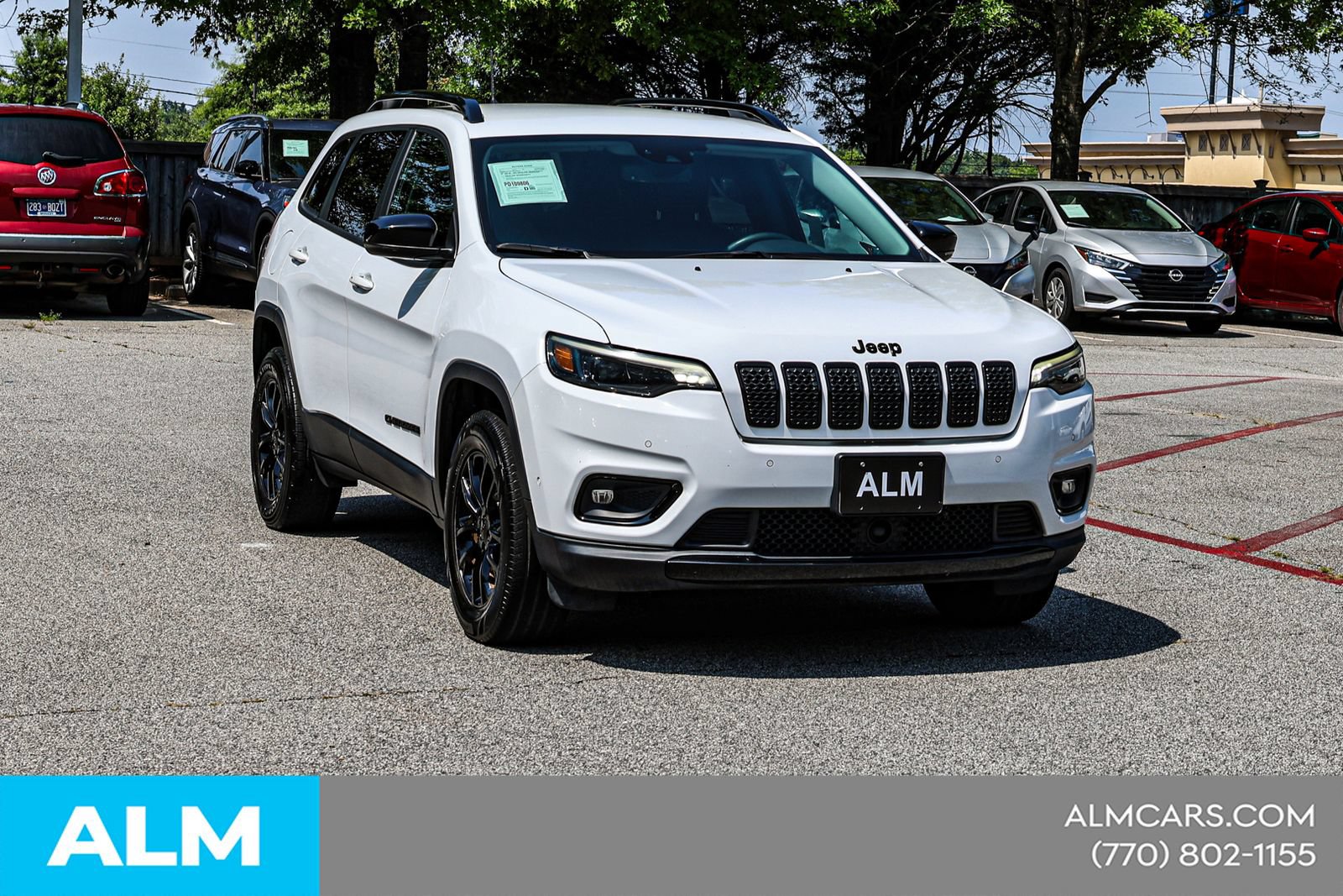 Used 2023 Jeep Cherokee Altitude Lux AWD/4WD image 5
