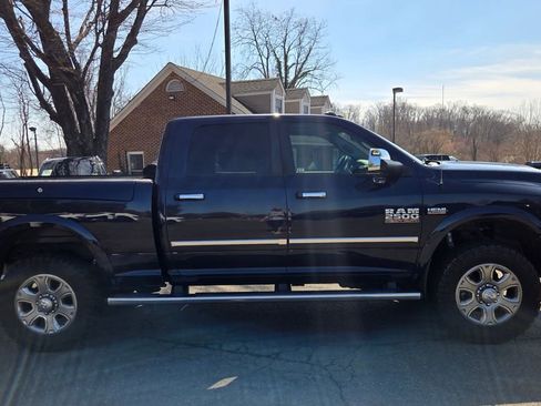 Used 2016 RAM 2500 Laramie w/ Convenience Group image 2