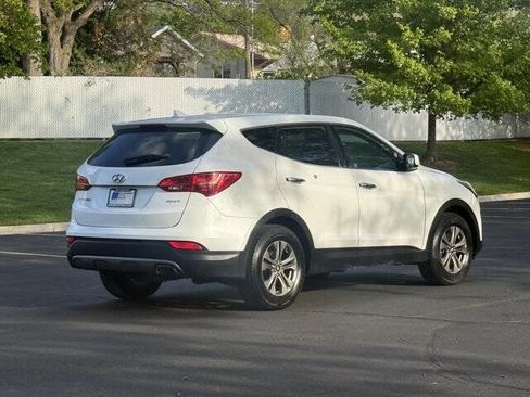 Used 2016 Hyundai Santa Fe Sport FWD image 4