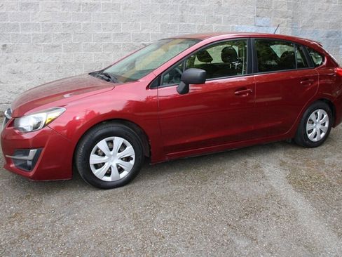 Used 2015 Subaru Impreza 2.0i AWD/4WD image 1
