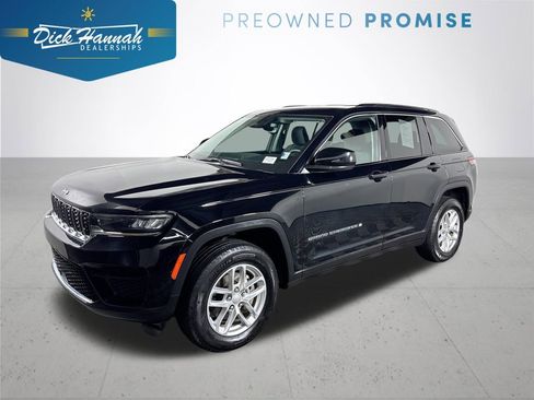 Used 2023 Jeep Grand Cherokee Laredo w/ Luxury Tech Group I image 1