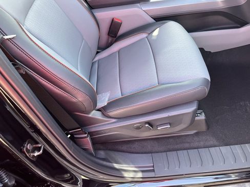 New 2025 Ford F150 Lariat w/ Equipment Group 502A High image 17