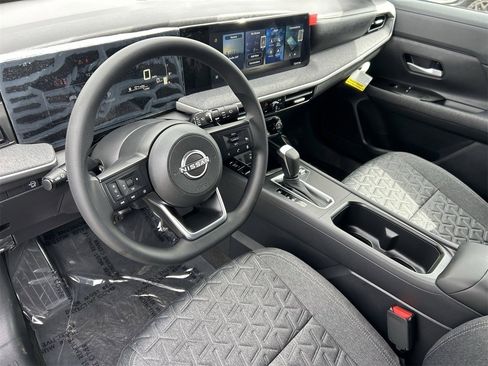 New 2026 Nissan Kicks SV image 30