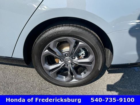 Certified 2026 Honda Accord EX-L image 32