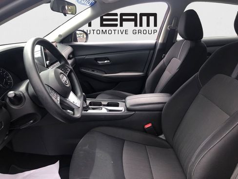 Used 2024 Nissan Sentra SV FWD image 23