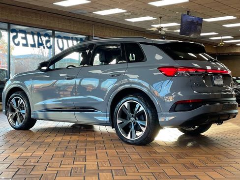 Used 2023 Audi Q4 e-tron Prestige w/ Black Optic Package image 8