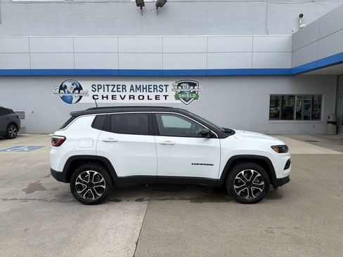 Used 2023 Jeep Compass Limited AWD/4WD image 11