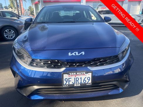 Used 2023 Kia Forte LXS image 10