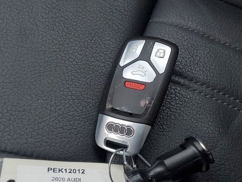 Used 2020 Audi Q5 2.0T Premium w/ Convenience Package image 29