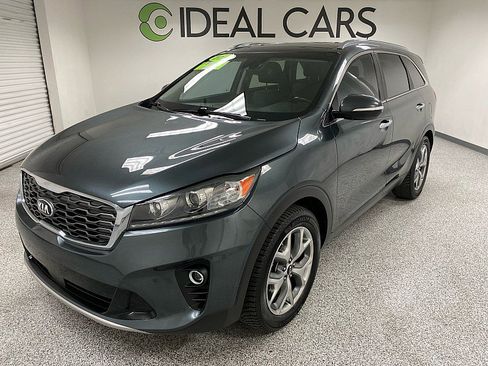 Used 2019 Kia Sorento EX image 1