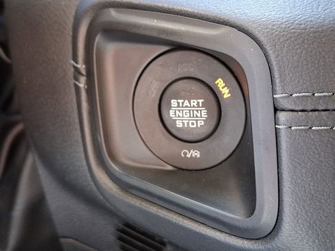 Used 2024 Jeep Wrangler Unlimited Rubicon 4xe AWD/4WD image 22