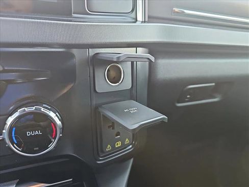 Used 2025 Ford F250 Platinum w/ Tremor Off-Road Package image 14