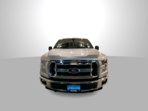 Used 2015 Ford F150 XLT w/ Trailer Tow Package AWD/4WD image 3