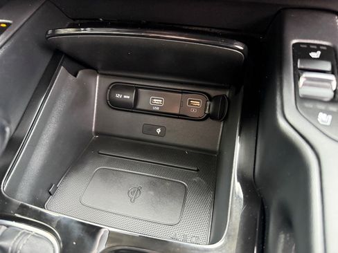 Used 2021 Kia Telluride EX image 34