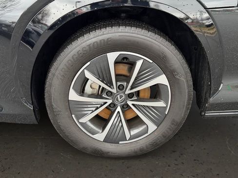 Certified 2025 Lexus RZ 300e 300e Premium w/ Cold Area Package image 26