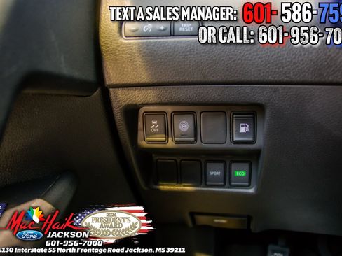 Used 2019 Nissan Rogue S w/ Special Edition Package FWD image 18