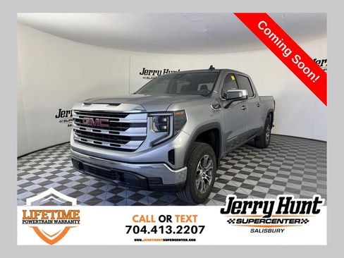 Used 2023 GMC Sierra 1500 SLE AWD/4WD image 1